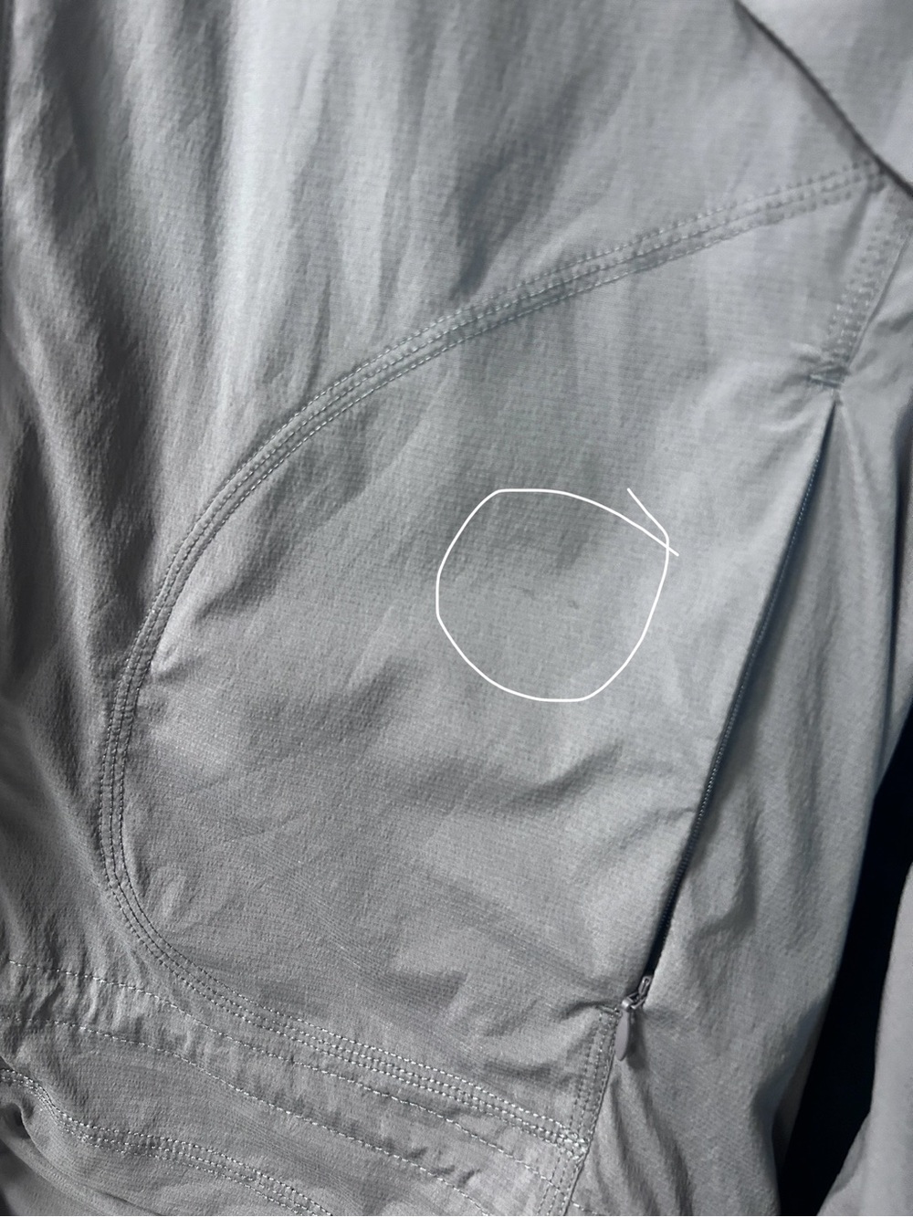 Indyeva Light Gray Hooded Jacket with Mustard Leather Pull - Picture 4 of 12